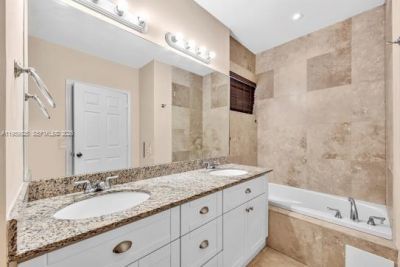 4025 SW 10th St , Miami, FL 33134 Photo