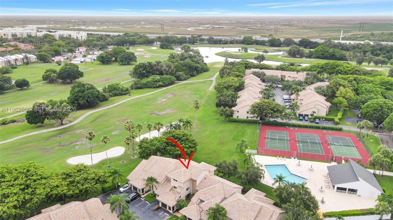 16339 Malibu Dr, Unit 22, Weston, FL 33326 Photo