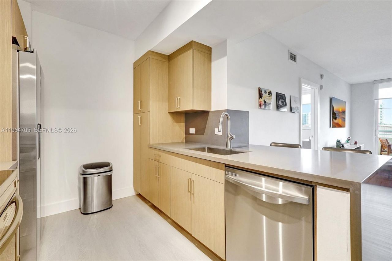 18800 NE 29th Ave, Unit 517, Aventura, FL 33180 Photo