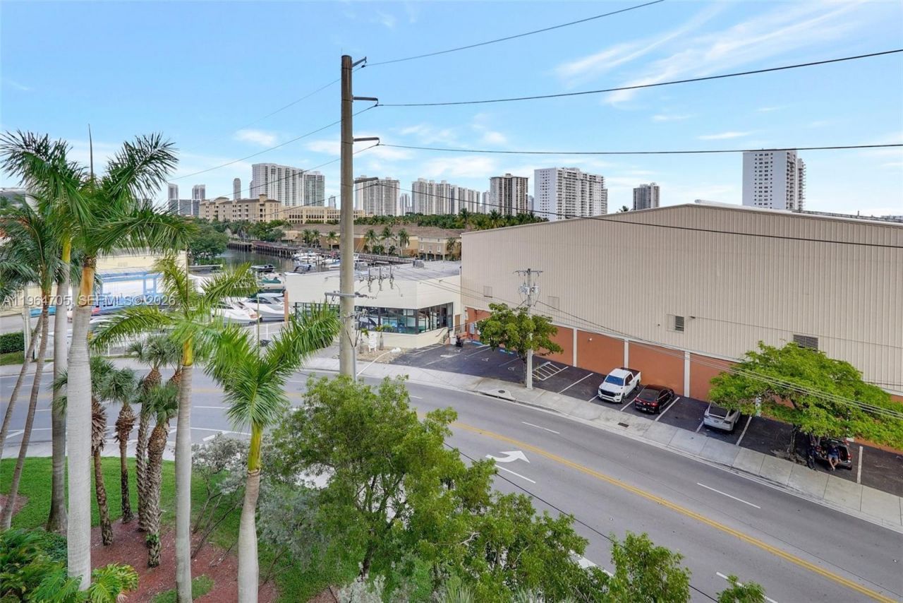 18800 NE 29th Ave, Unit 517, Aventura, FL 33180 Photo