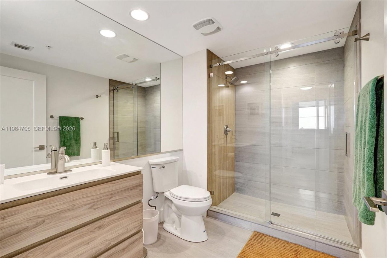 18800 NE 29th Ave, Unit 517, Aventura, FL 33180 Photo