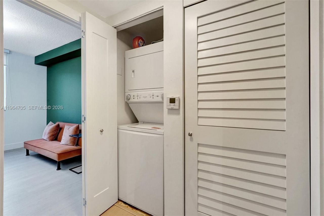 18800 NE 29th Ave, Unit 517, Aventura, FL 33180 Photo