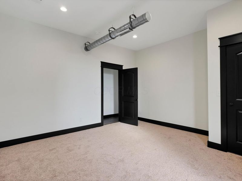 530-532 N Columbus Street , Lancaster, OH 43130 Photo 17