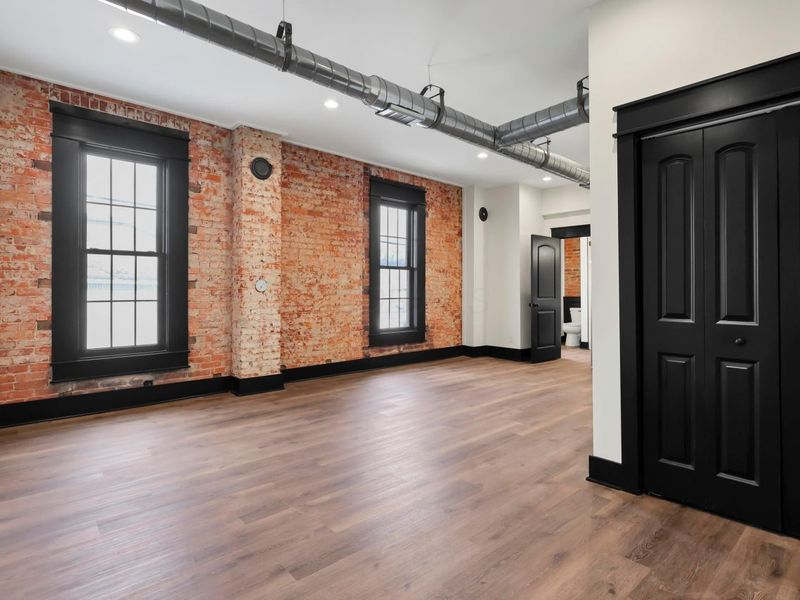 530-532 N Columbus Street , Lancaster, OH 43130 Photo 21