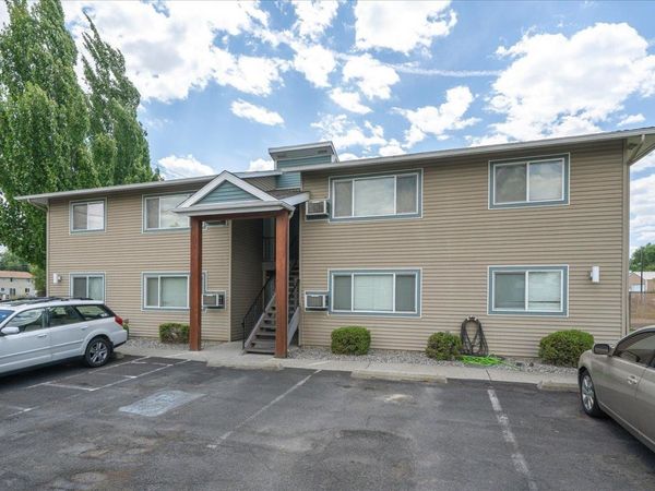 6229 N Regal St, Spokane, WA 99208