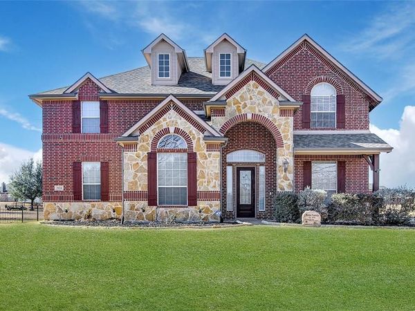 5024 Running Brook Drive, Joshua, TX 76058