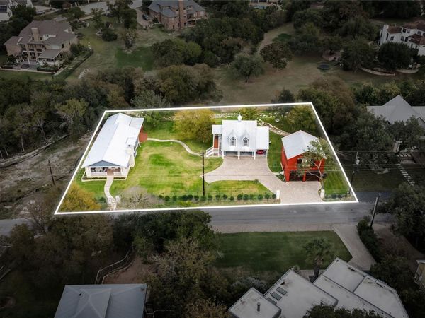 2703 De Soto DR, Austin, TX 78733