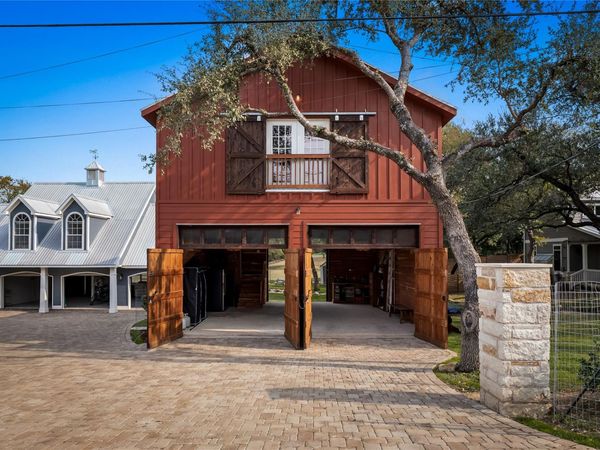 2703 De Soto DR, Austin, TX 78733