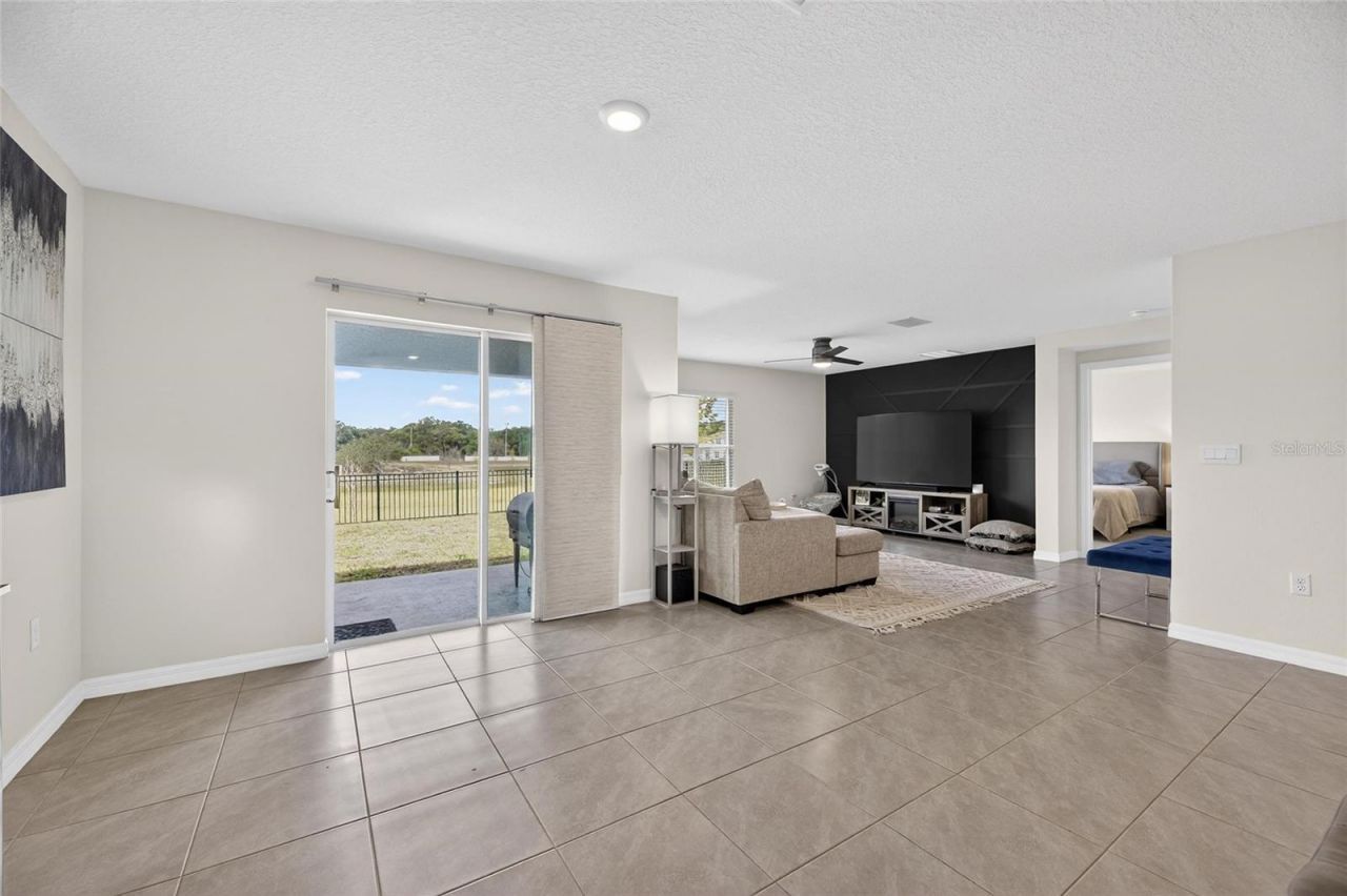 7511 Rosewood Garden Loop, Tampa, FL 33637 Photo