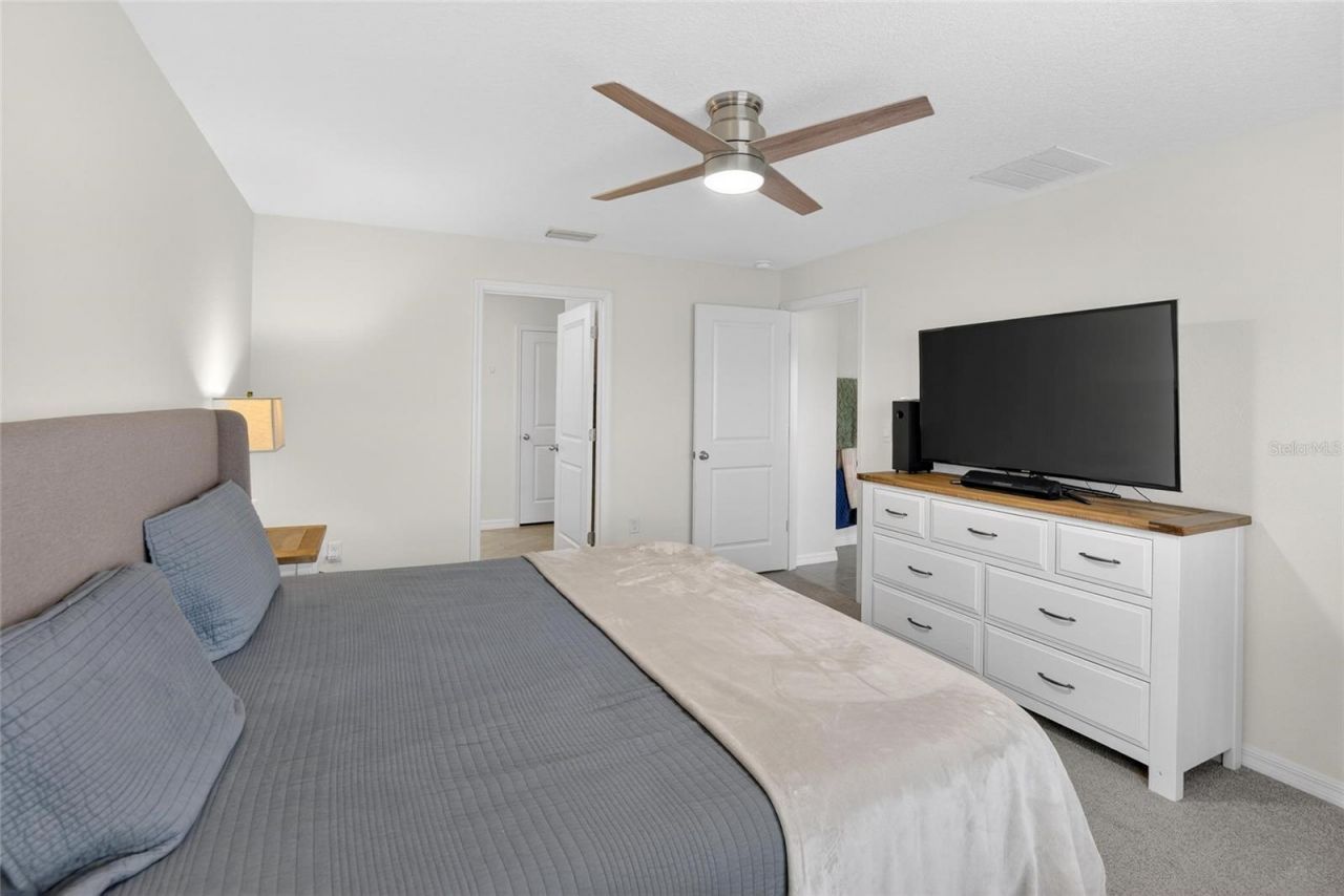 7511 Rosewood Garden Loop, Tampa, FL 33637 Photo