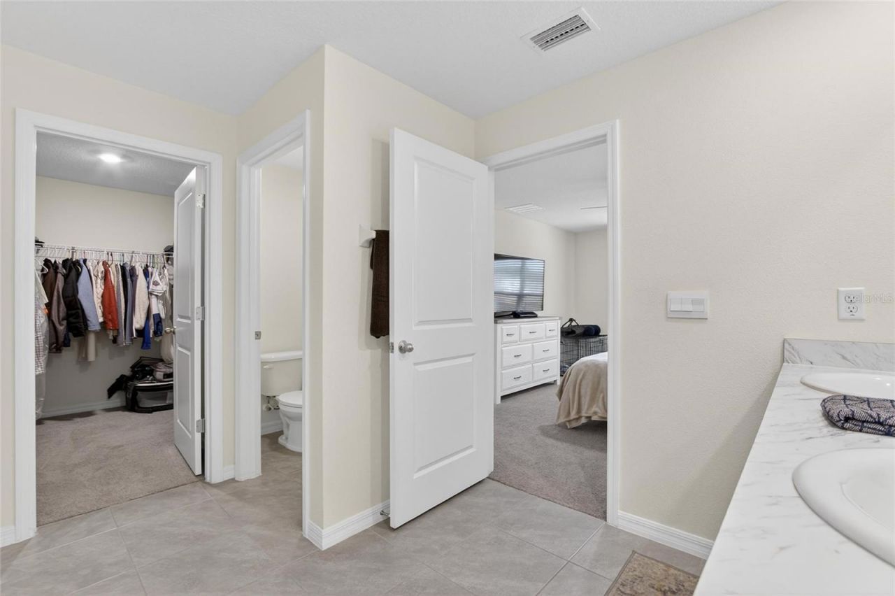 7511 Rosewood Garden Loop, Tampa, FL 33637 Photo