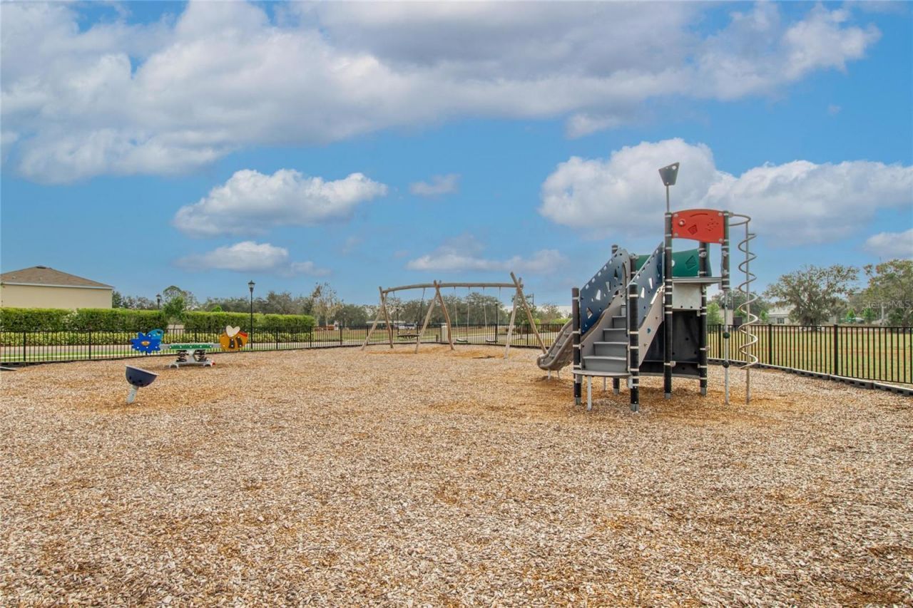 7511 Rosewood Garden Loop, Tampa, FL 33637 Photo