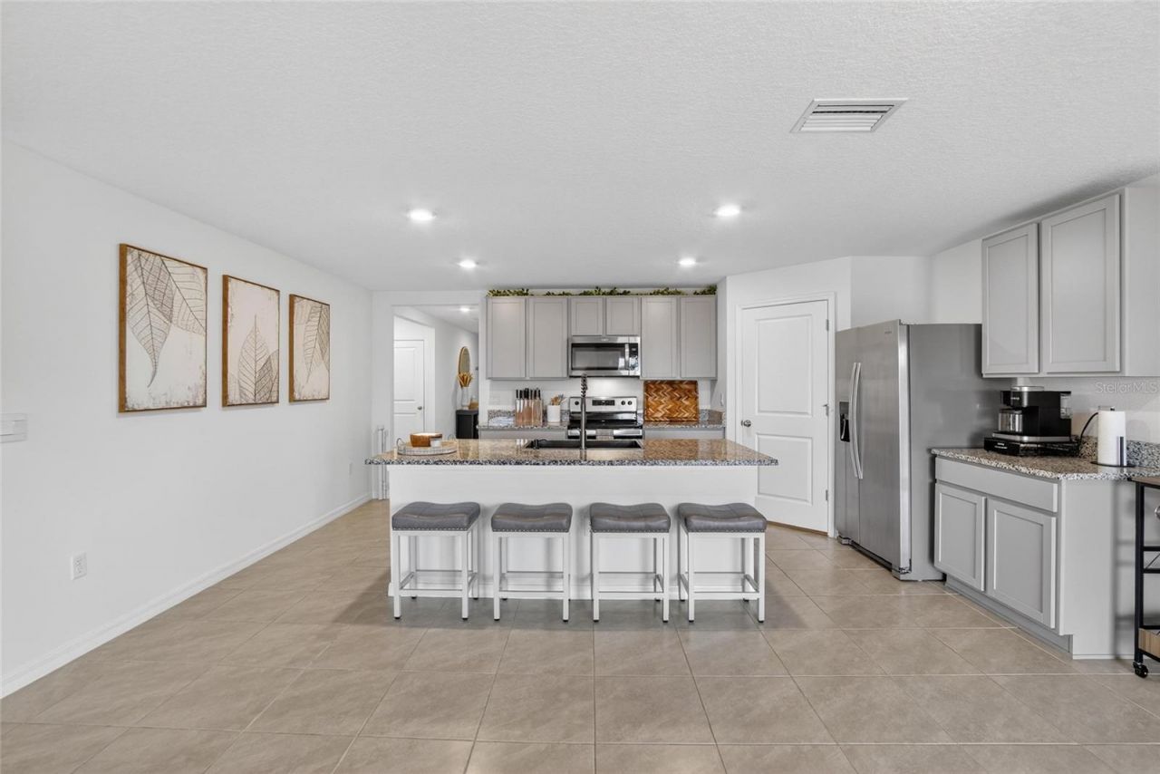 7511 Rosewood Garden Loop, Tampa, FL 33637 Photo