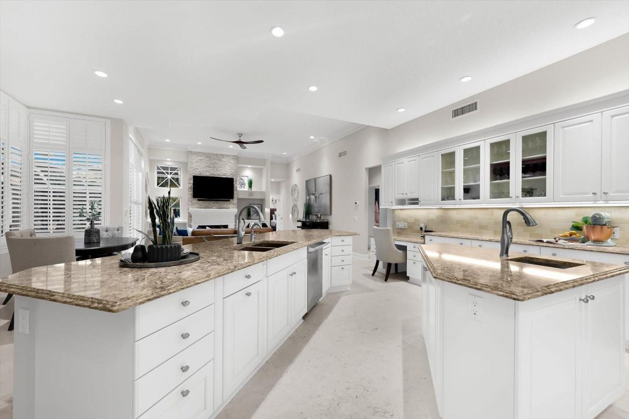 2107 Pinnacle Circle S, Palm Harbor, FL 34684 Photo