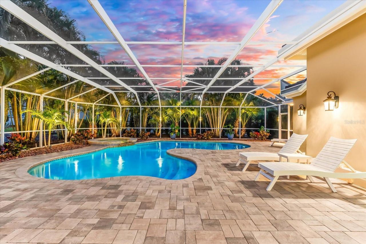 2107 Pinnacle Circle S, Palm Harbor, FL 34684 Photo