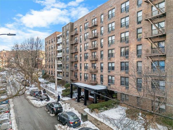 35-20 Leverich Street, Unit 209, Jackson Heights, NY 11372
