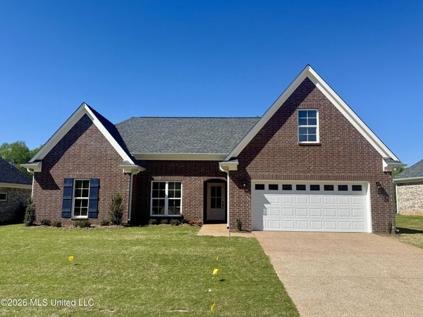 1070 Great Glen Drive, Southaven, MS 38671