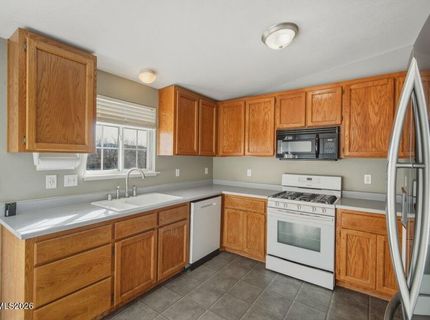 912 Nicole Street, Dayton, NV 89403 Photo