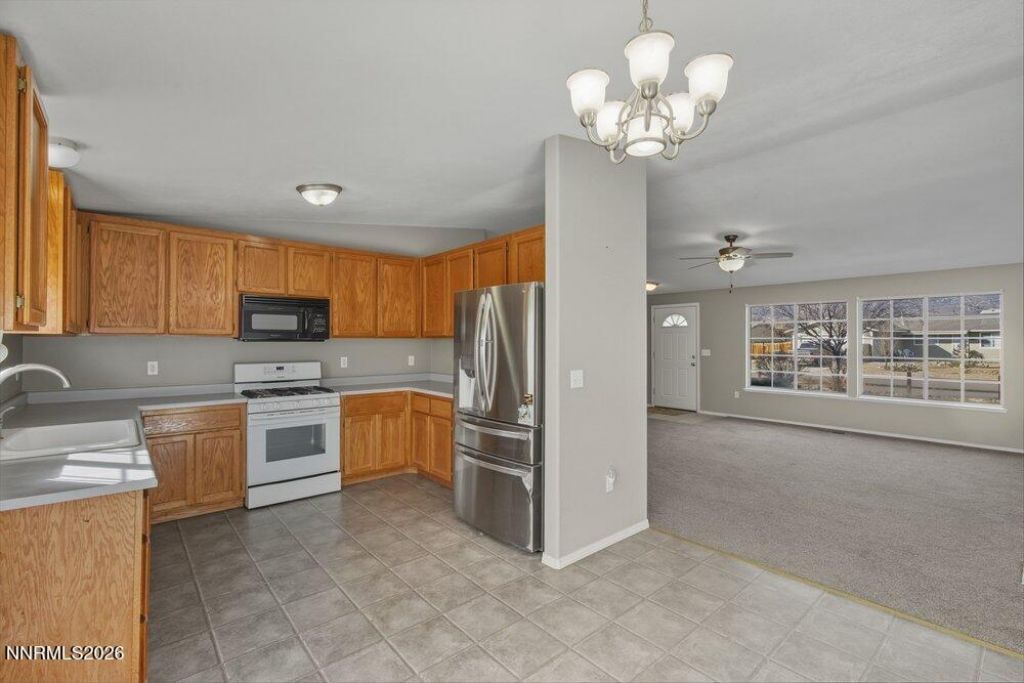 912 Nicole Street, Dayton, NV 89403 Photo