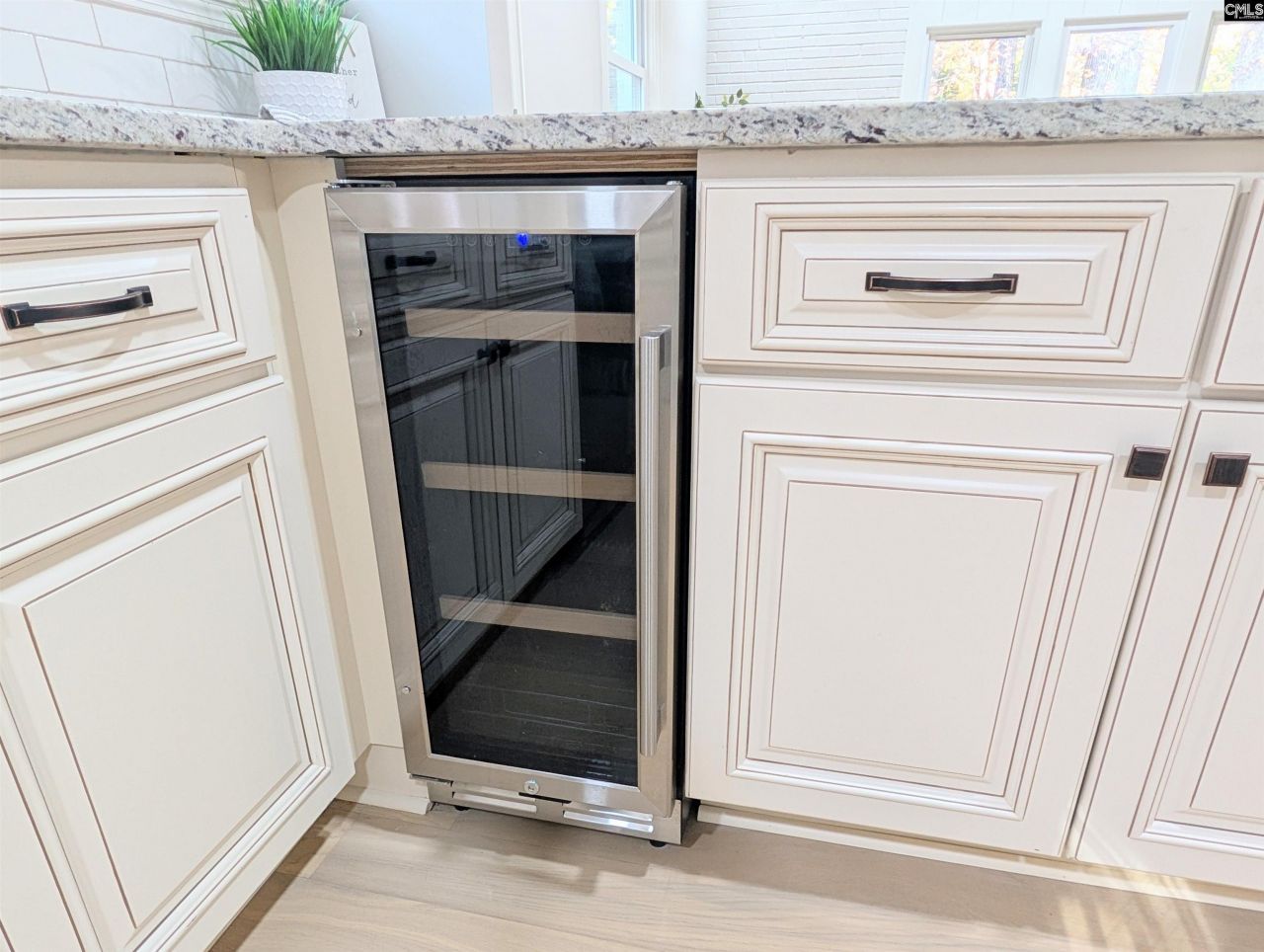 1337 Sunnyside Drive Photo 8