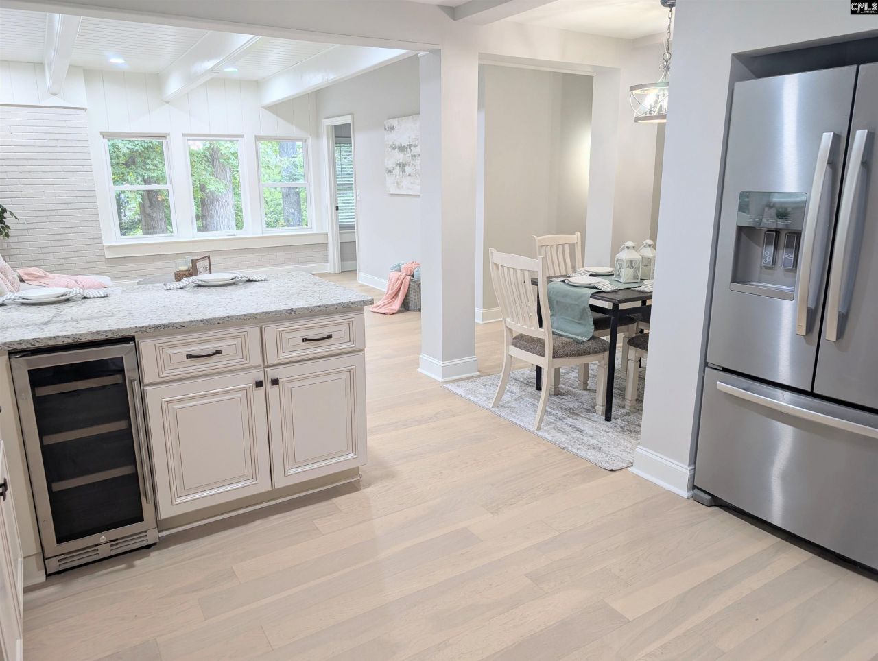 1337 Sunnyside Drive Photo 9