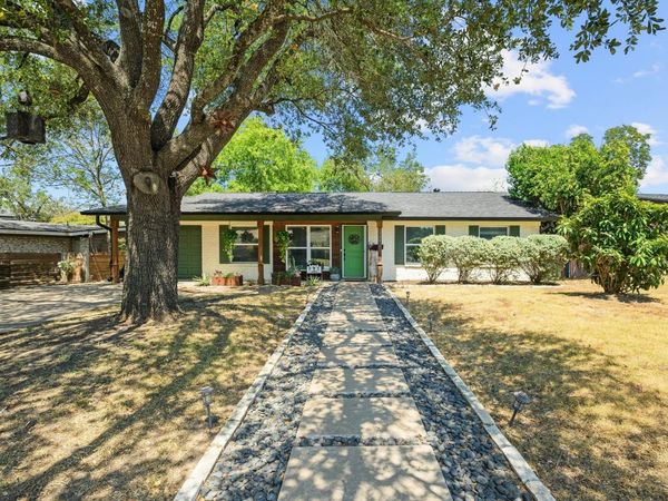 1900 Ohlen RD, Austin, TX 78757