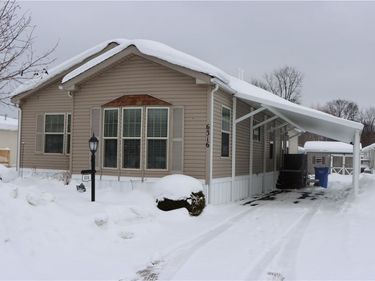 6316 Whispering Woods Dr., Williamson, NY 14589