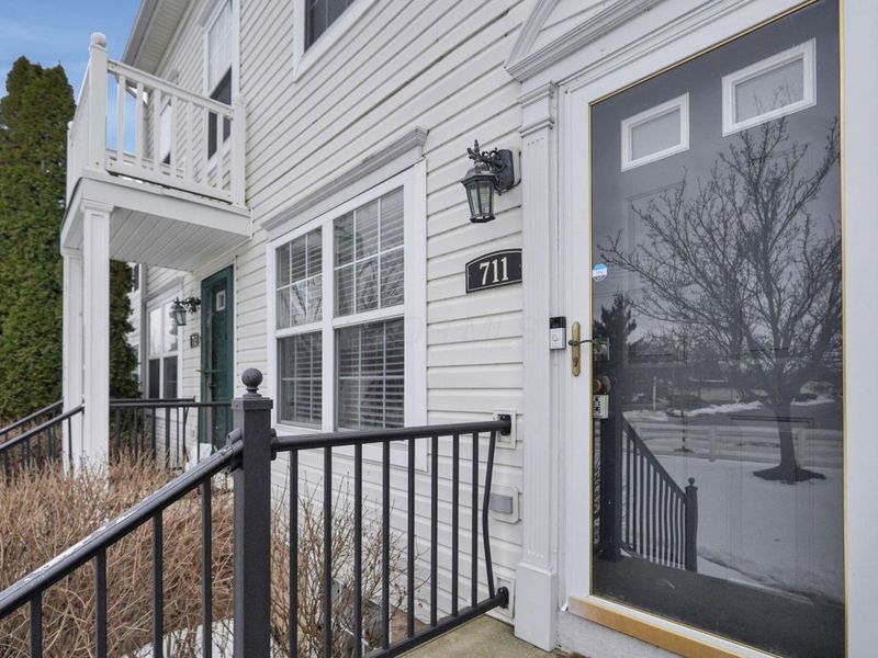 711 Lazelle Road, Westerville, OH 43081 Photo 3