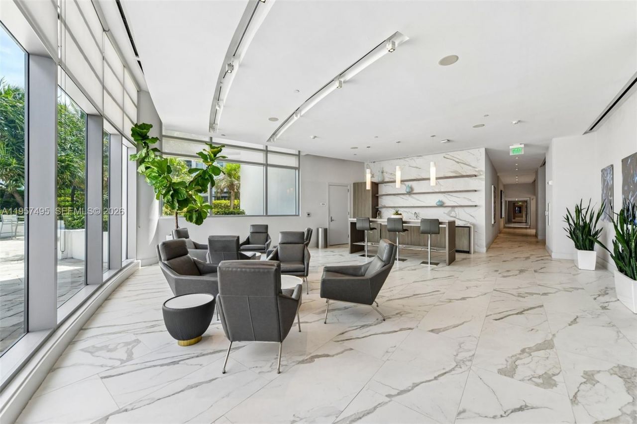 3535 S Ocean Dr, Unit 2106, Hollywood, FL 33019 Photo