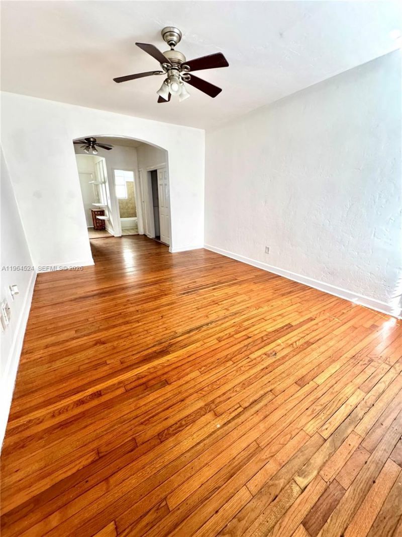 1561 Lenox Ave, Unit 6, Miami Beach, FL 33139 Photo