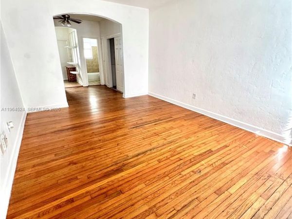 1561 Lenox Ave, Unit 6, Miami Beach, FL 33139