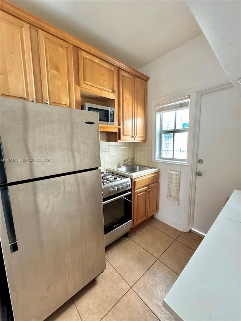 1561 Lenox Ave, Unit 6, Miami Beach, FL 33139 Photo