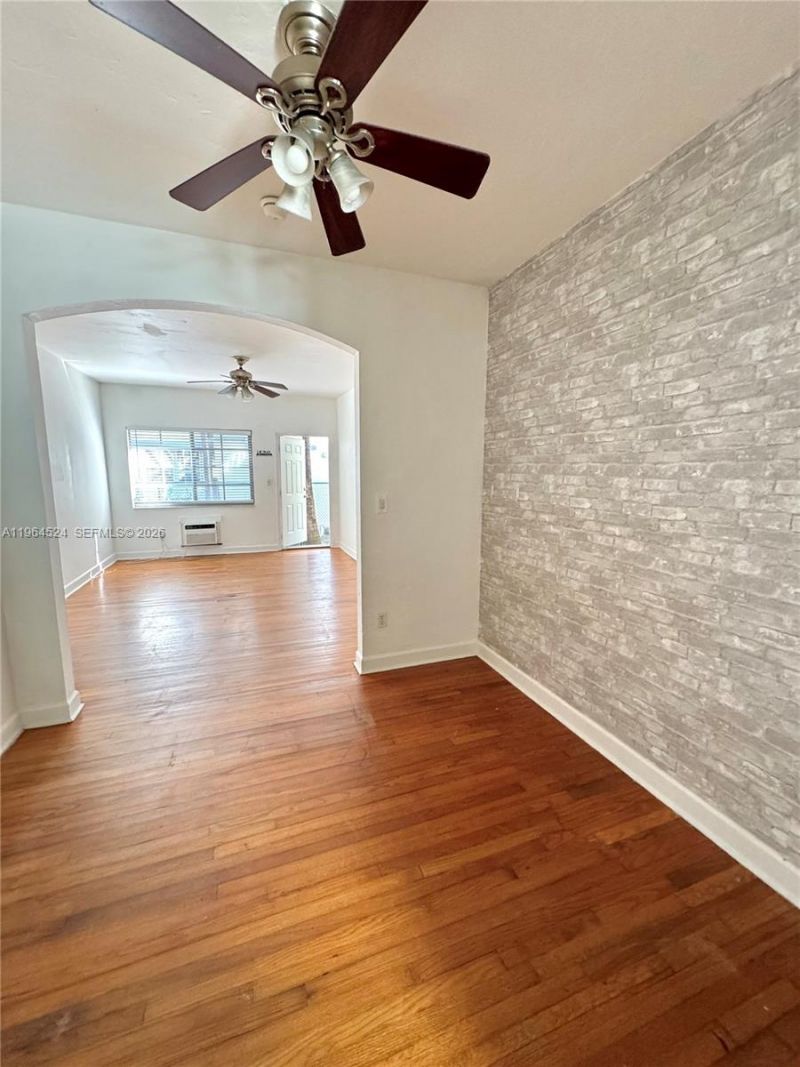 1561 Lenox Ave, Unit 6, Miami Beach, FL 33139 Photo