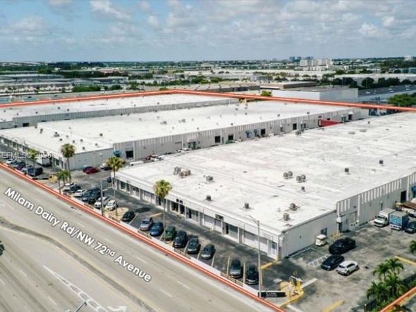 3108 NW 72nd Ave, Miami, FL 33122