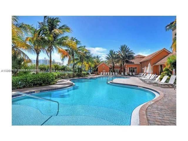 3330 NE 190th St, Unit 1117, Aventura, FL 33180 Photo