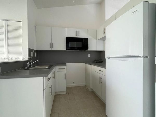 1210 San Remo Cir, Unit ., Homestead, FL 33035