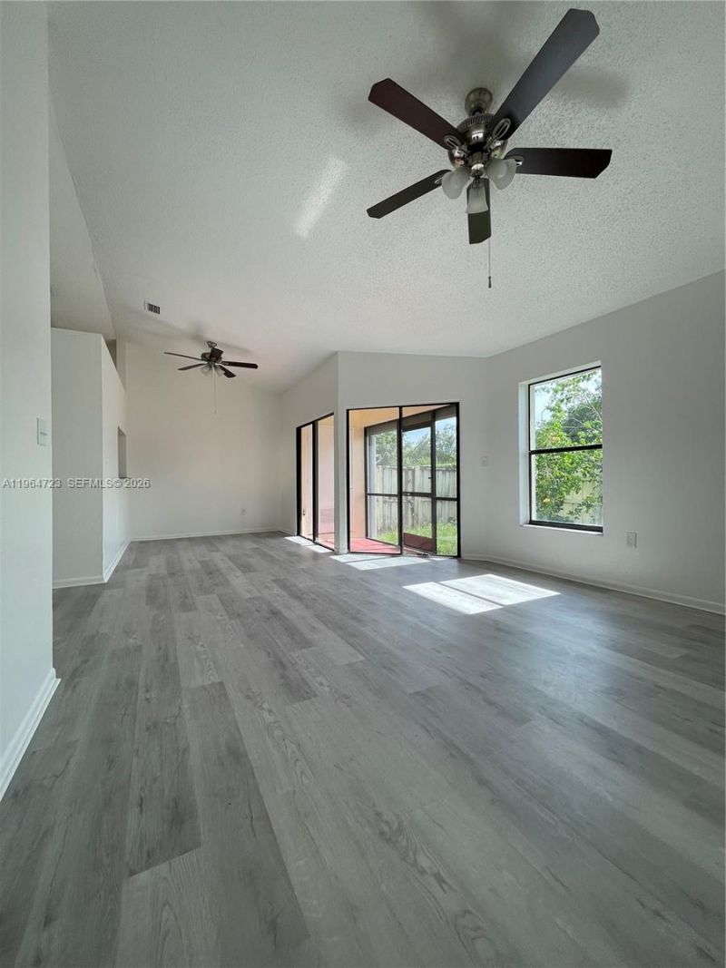 1210 San Remo Cir, Unit ., Homestead, FL 33035 Photo