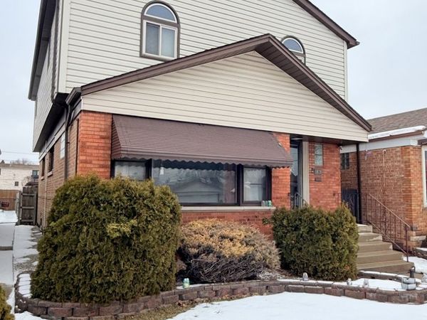 5818 W 60th Street, Chicago, IL 60638