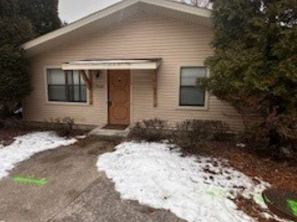 19129 Pine Drive, Unit 113, Country Club Hills, IL 60478