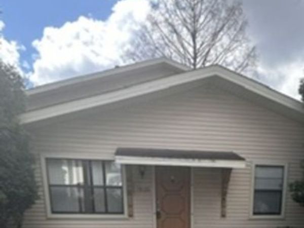 19129 Pine Drive, Unit 113, Country Club Hills, IL 60478