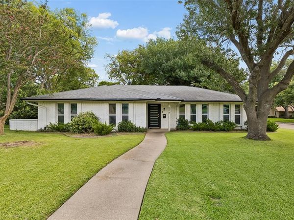605 Meadow Heath Circle, Dallas, TX 75232