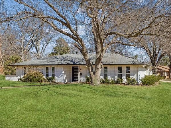 605 Meadow Heath Circle, Dallas, TX 75232