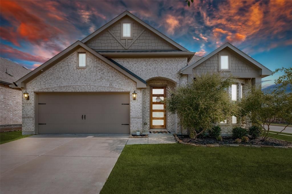 1337 Arrowwood Drive, Aubrey, TX 76227 Main Photo