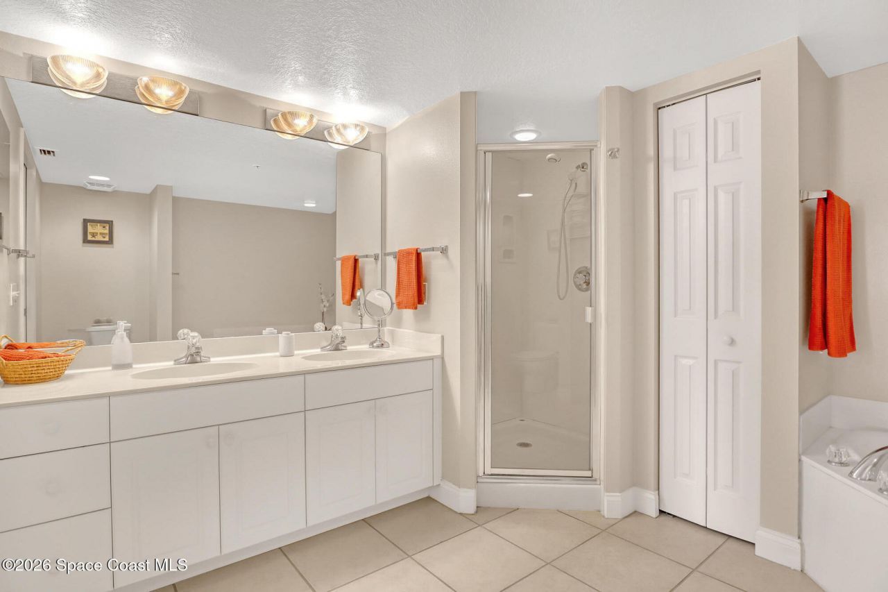 1907 A1a Highway , Unit 402, Indian Harbor Beach, FL 32937 Photo