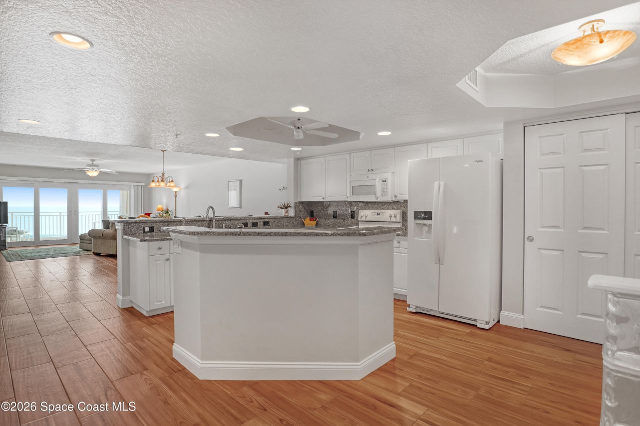 1907 A1a Highway , Unit 402, Indian Harbor Beach, FL 32937 Photo