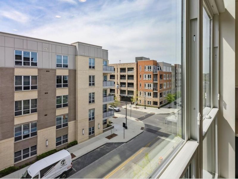 6640 Mooney Street, Unit 404, Dublin, OH 43017 Photo 9