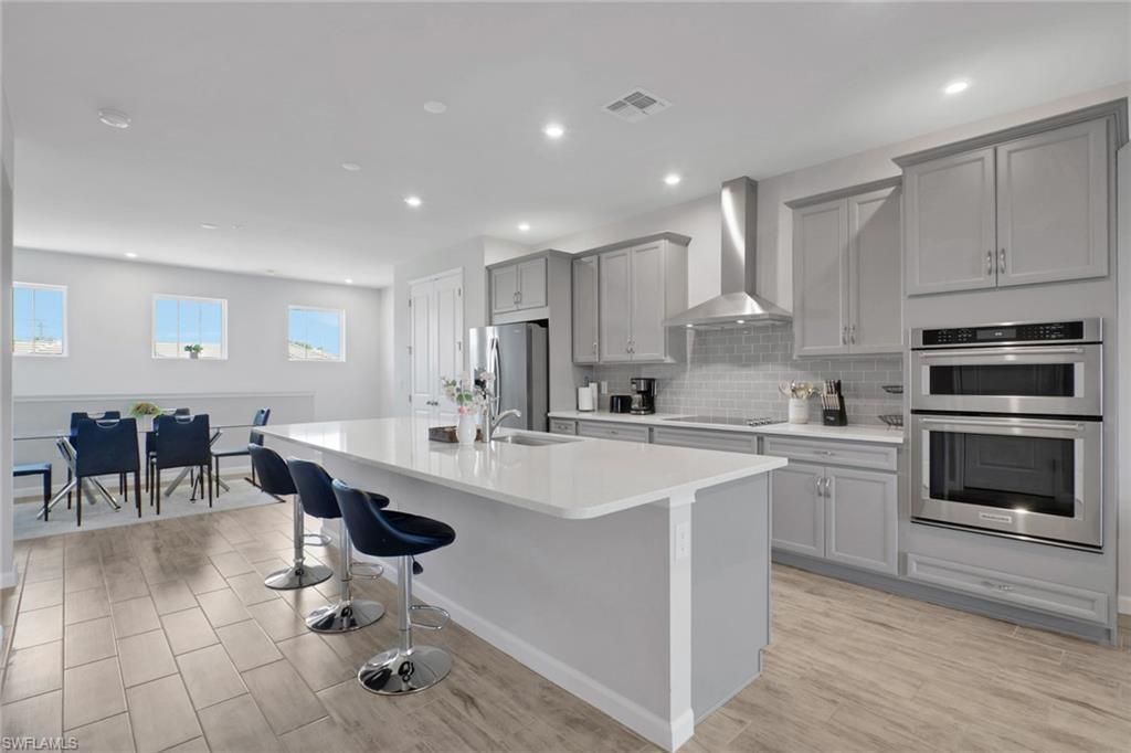 4713 Arboretum Cir, Unit 202, Naples, FL 34112 Photo