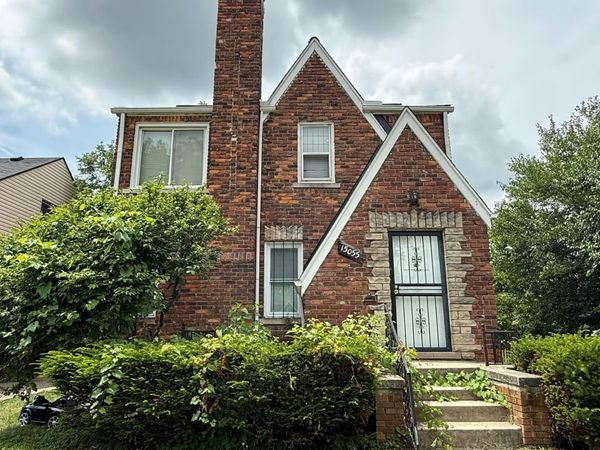 15055 Mark Twain Street, Detroit, MI 48227