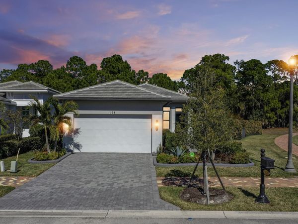 168 SE Strada Cervaro, Port St. Lucie, FL 34952
