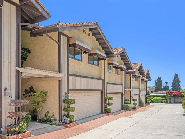 56 E Highland Avenue, Sierra Madre, CA 91024